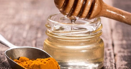 Why Herbal Skin Care Is the Smarter Choice for Naturally Glowing Skin
